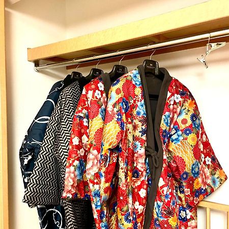 Small Villa Tokyo 渋谷まで2駅10分 青山一丁目駅徒歩3分一軒家ペット歓迎お子様歓迎駐車場あり6人までok Exterior foto